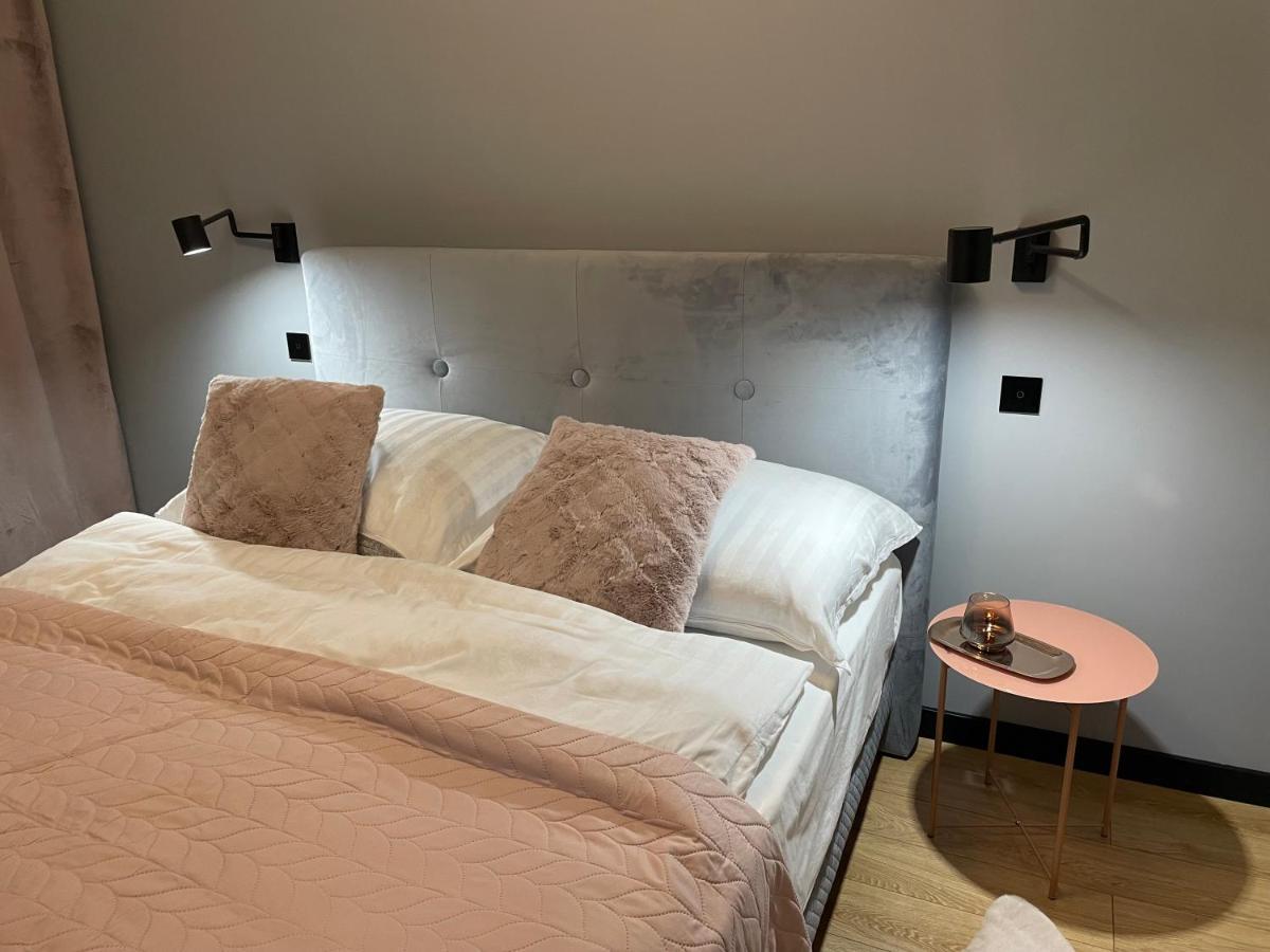 Kobiela Apartments Debowe Tarasy Катовіце Екстер'єр фото